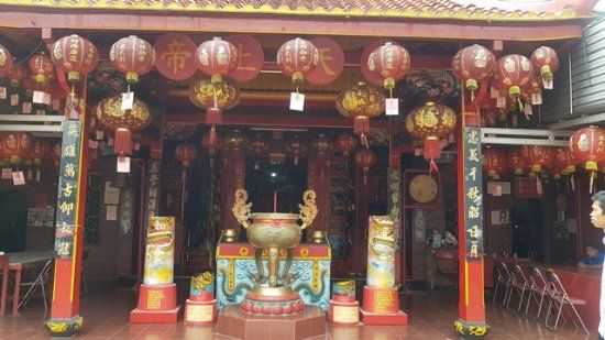 Lam Tjeng Kiong Temple