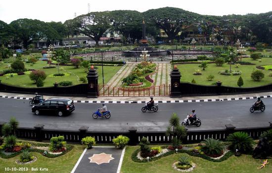 Alun-Alun Kota Malang