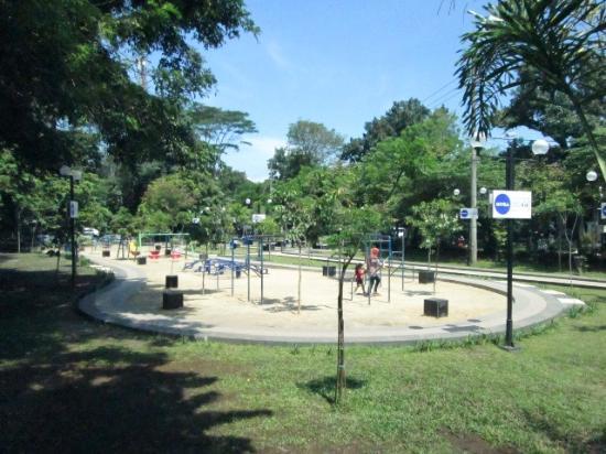 Suroboyo Carnival Park