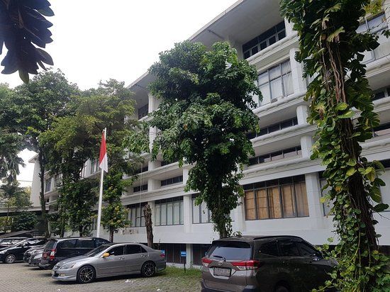 Museum Nasional Sejarah Alam Indonesia