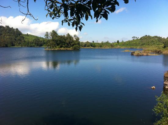 Relaksasi di Cimanggu Hot Spring