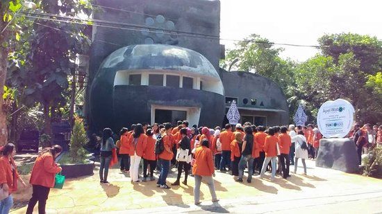Padepokan APEL WATOE