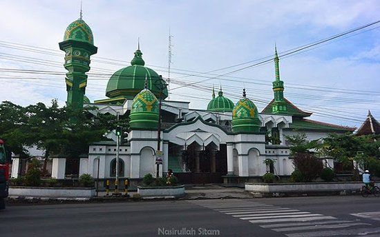 Jami' Lasem Mosque