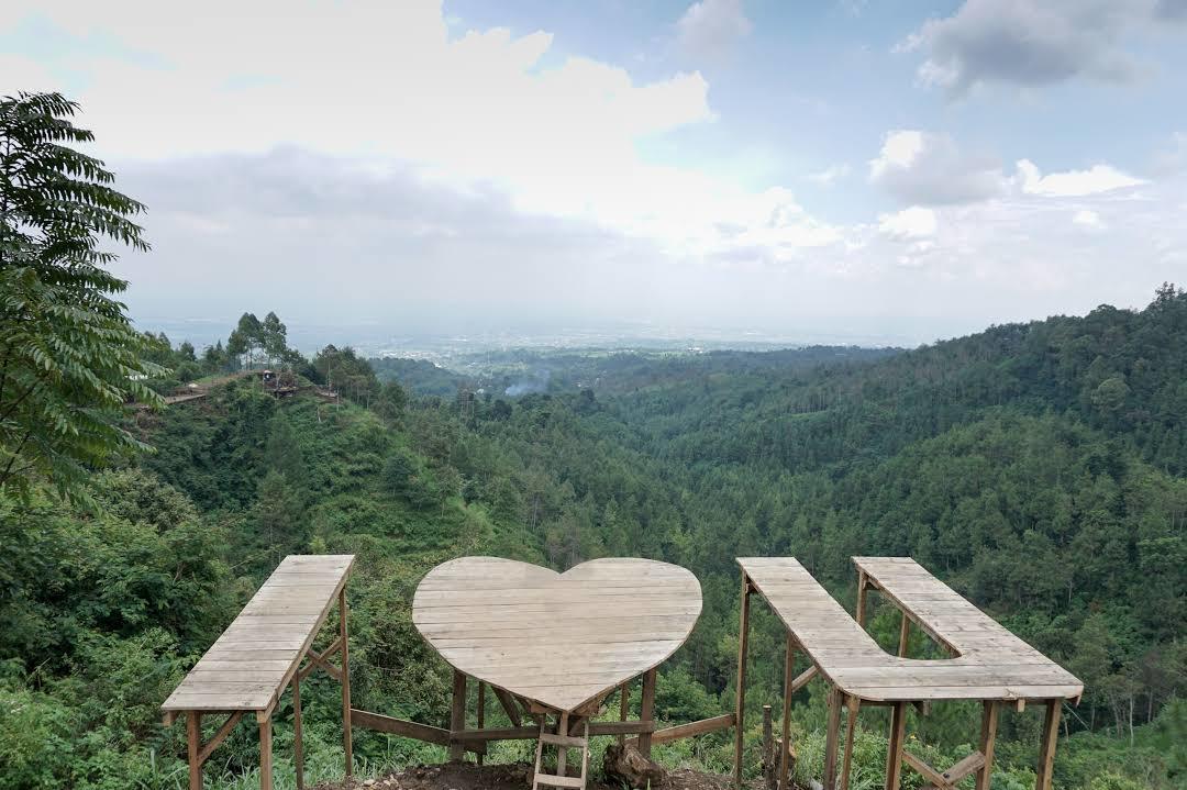 Trekking di Coban Rais