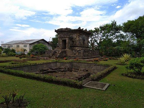 Candi Badut