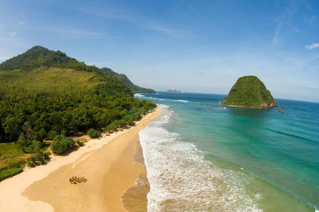Pulau Merah