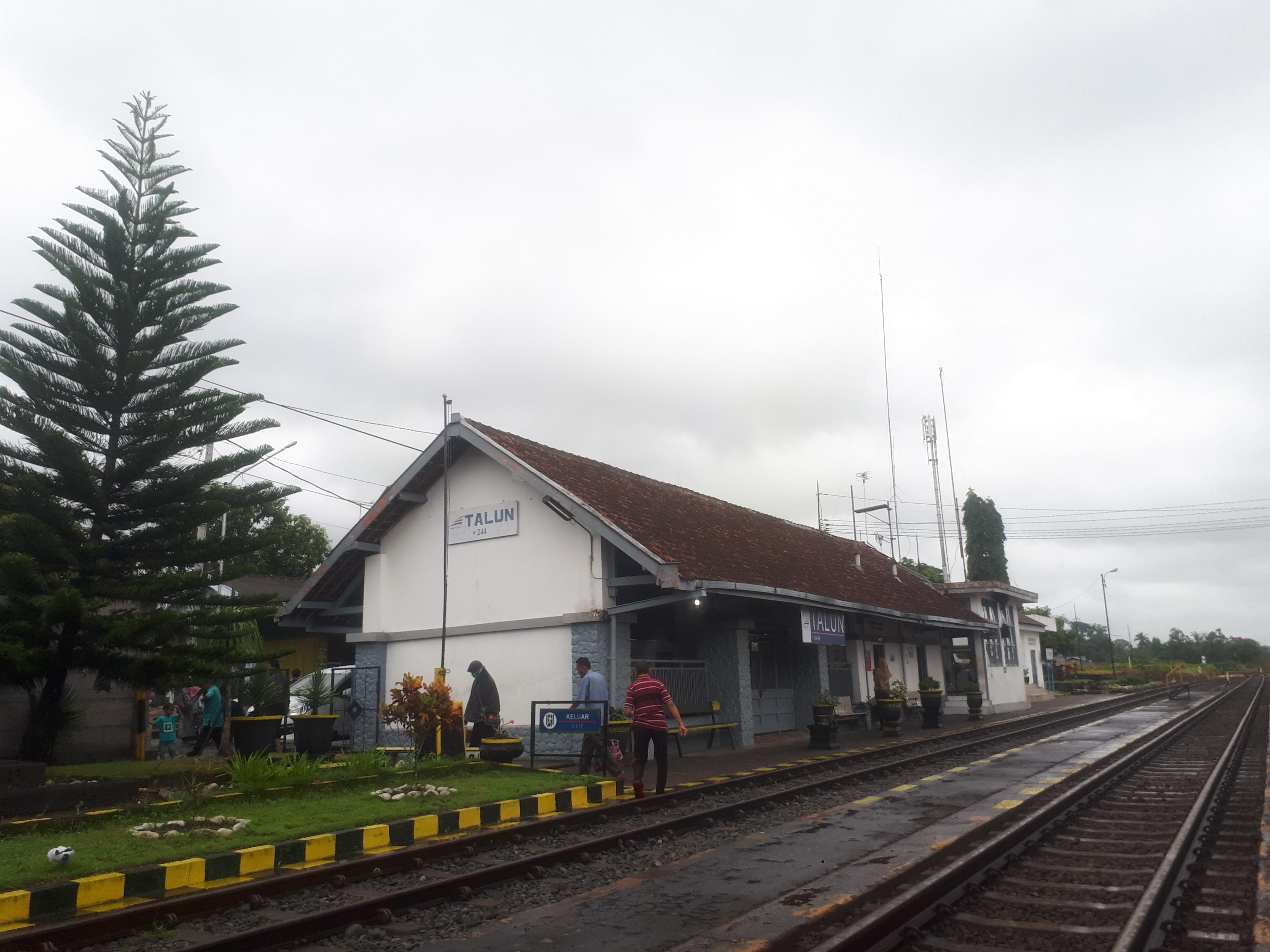 Stasiun Talun