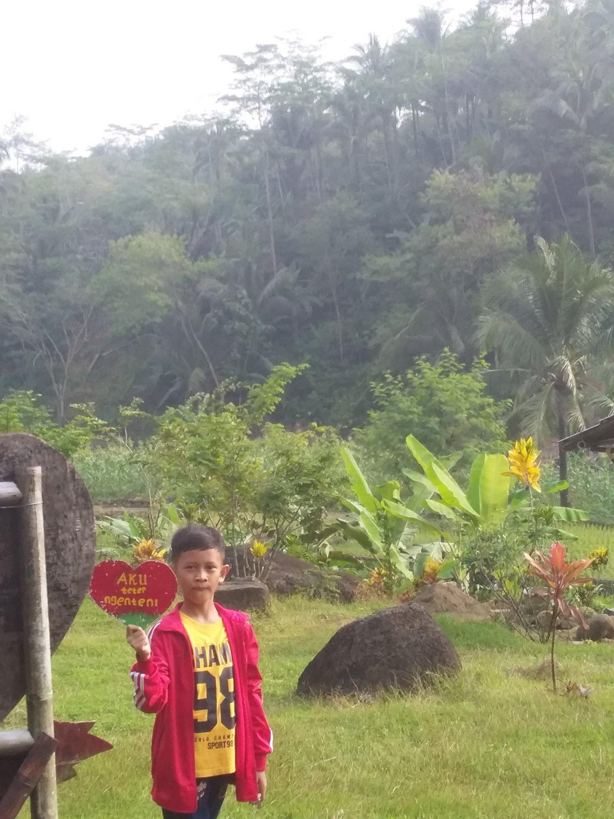Pring Wulung Love Bridge