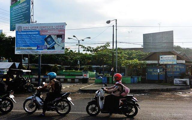 Lasem Square