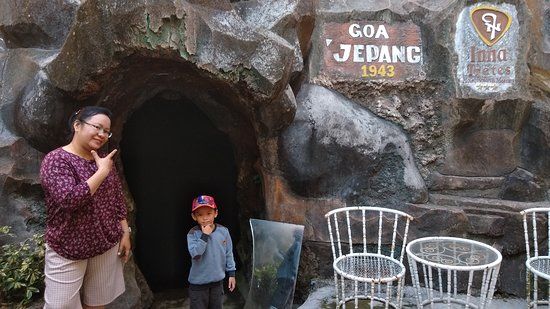 Goa Jepang 1943