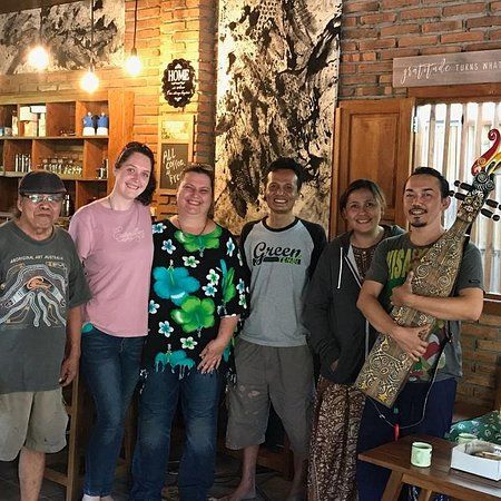 Leksa Ganesha Batik Gallery