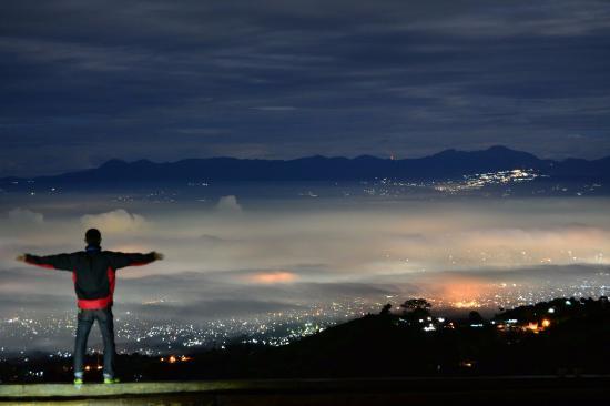 Moko Hill