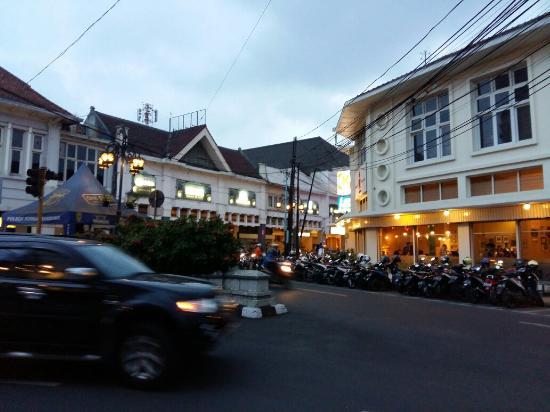 Jalan Braga