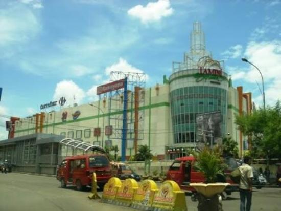Taman Mini Square