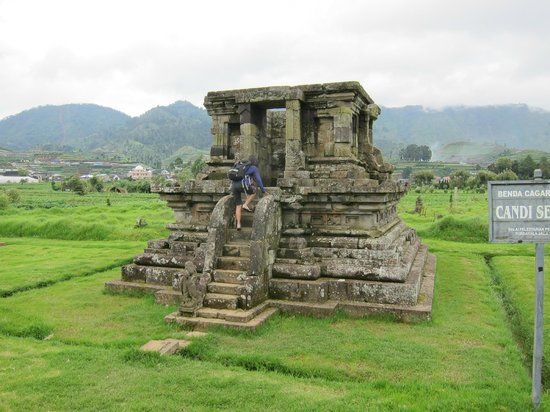 Setyaki Temple