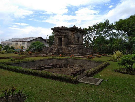 Candi Badut