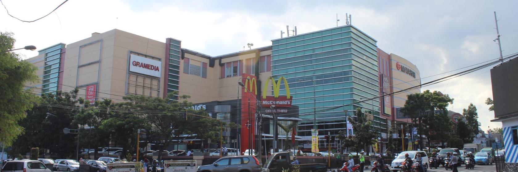Mall Istana Plaza