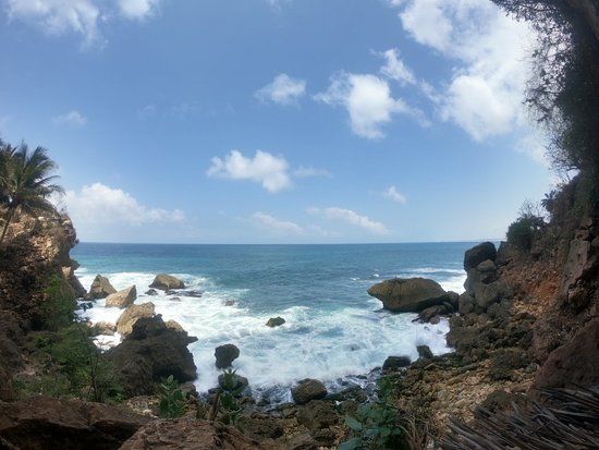 Panjat Tebing di Watu Lumbung Hill