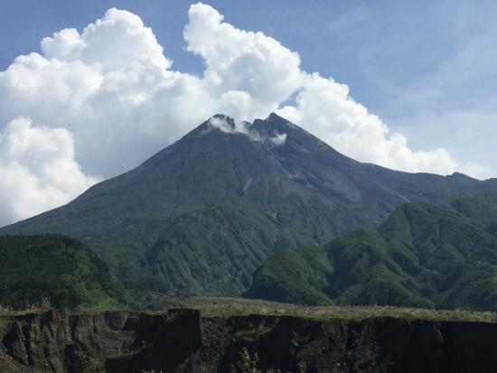 Hiking di Gunung Tidar