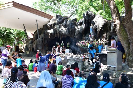 Hiking di Ngrawan Hill
